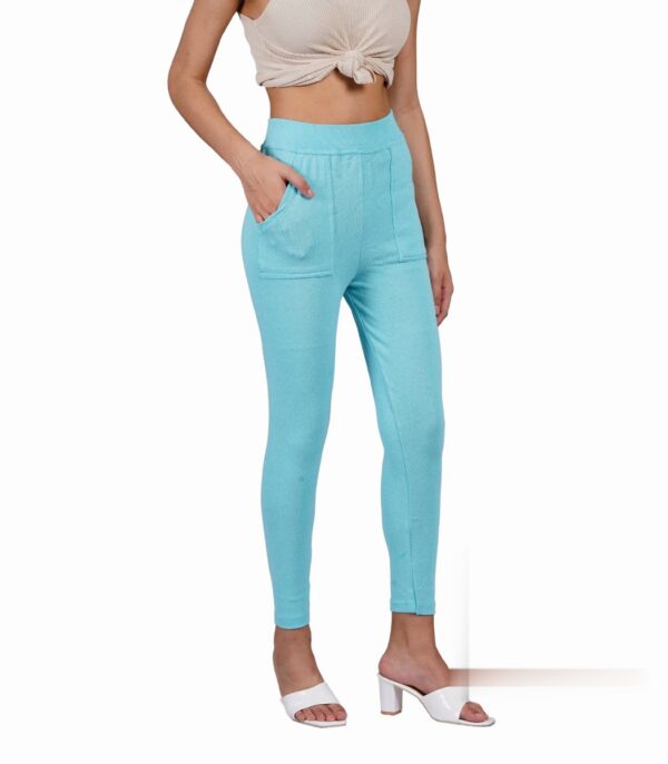 Women Sky Blue Ankle Fit Pocket Jeggings
